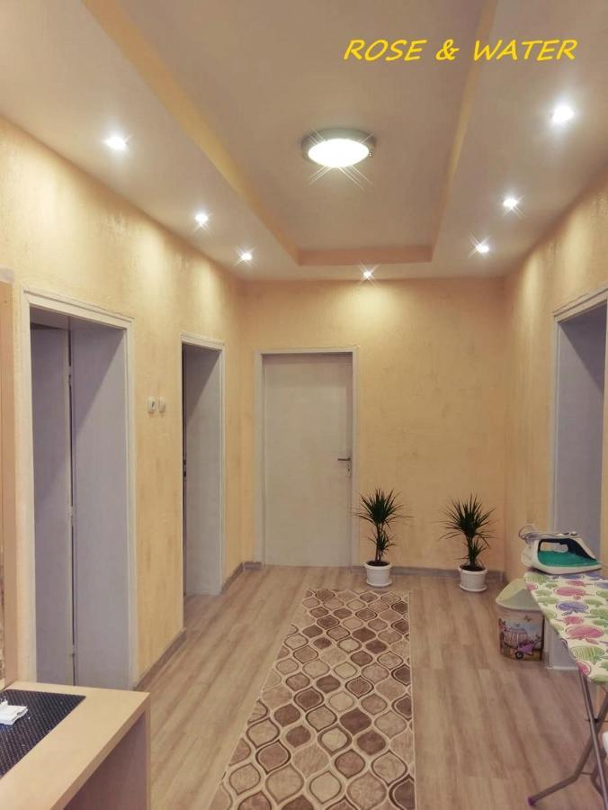 פאבל באניה Rose & Water Guest House מראה חיצוני תמונה