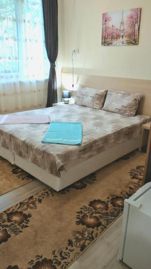 פאבל באניה Rose & Water Guest House מראה חיצוני תמונה