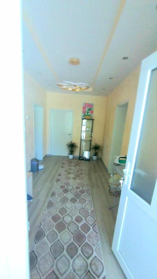 פאבל באניה Rose & Water Guest House מראה חיצוני תמונה